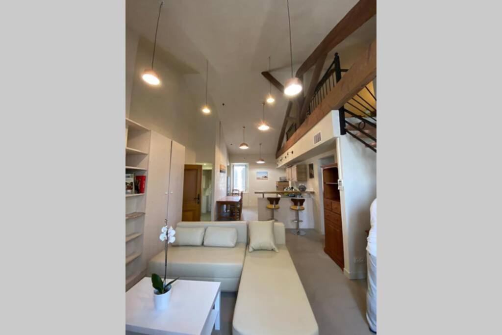 Appartement Neuf Et Tres Calme 亞維農 外观 照片